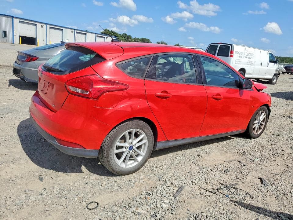 2017 FORD FOCUS SE 3