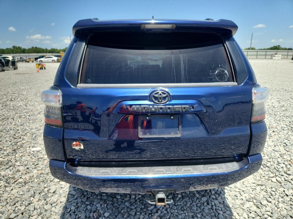 2019 TOYOTA 4RUNNER SR5 6