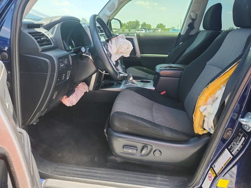 2019 TOYOTA 4RUNNER SR5 7