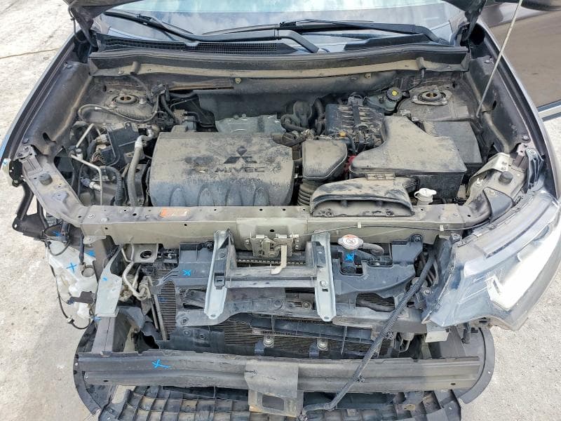 2019 MITSUBISHI OUTLANDER SE SE 12