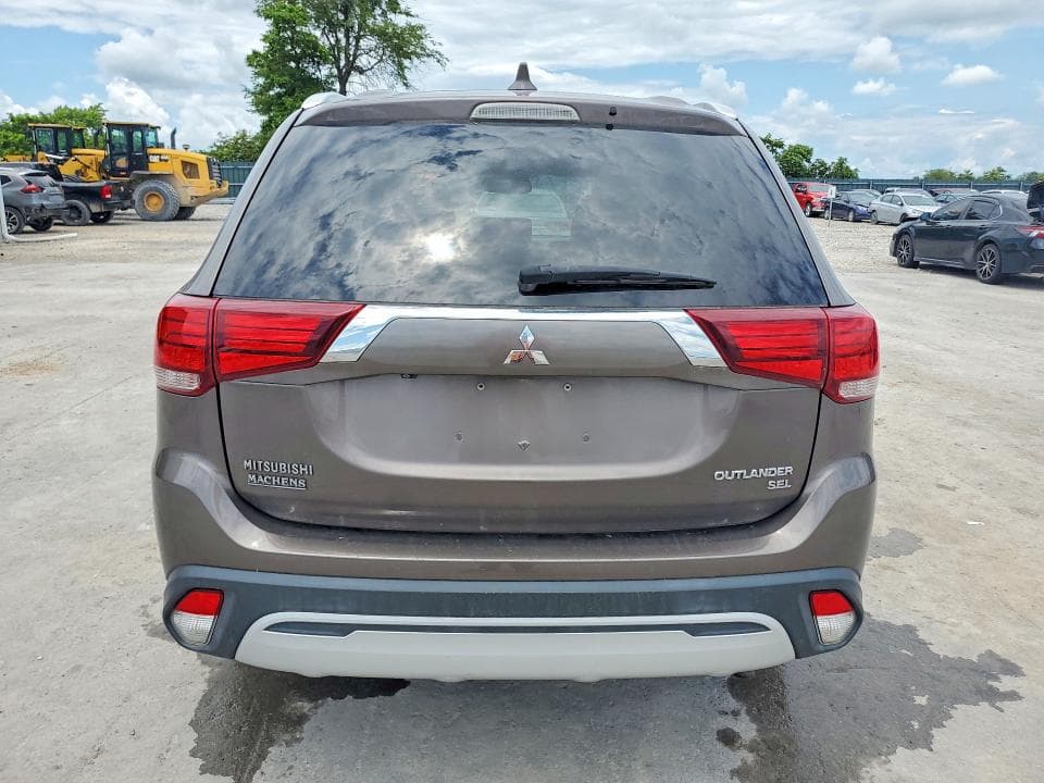 2019 MITSUBISHI OUTLANDER SE SE 6
