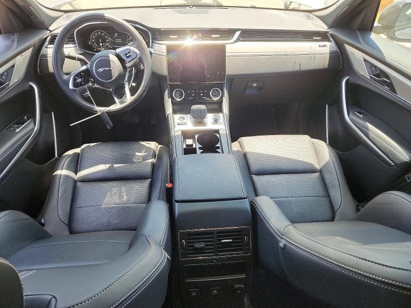 2025 JAGUAR F-PACE R-DYNAMIC S 8