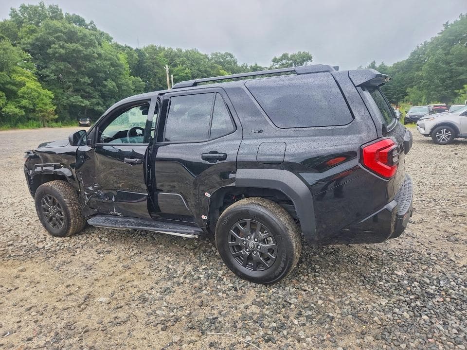 2025 TOYOTA 4RUNNER SR5 2