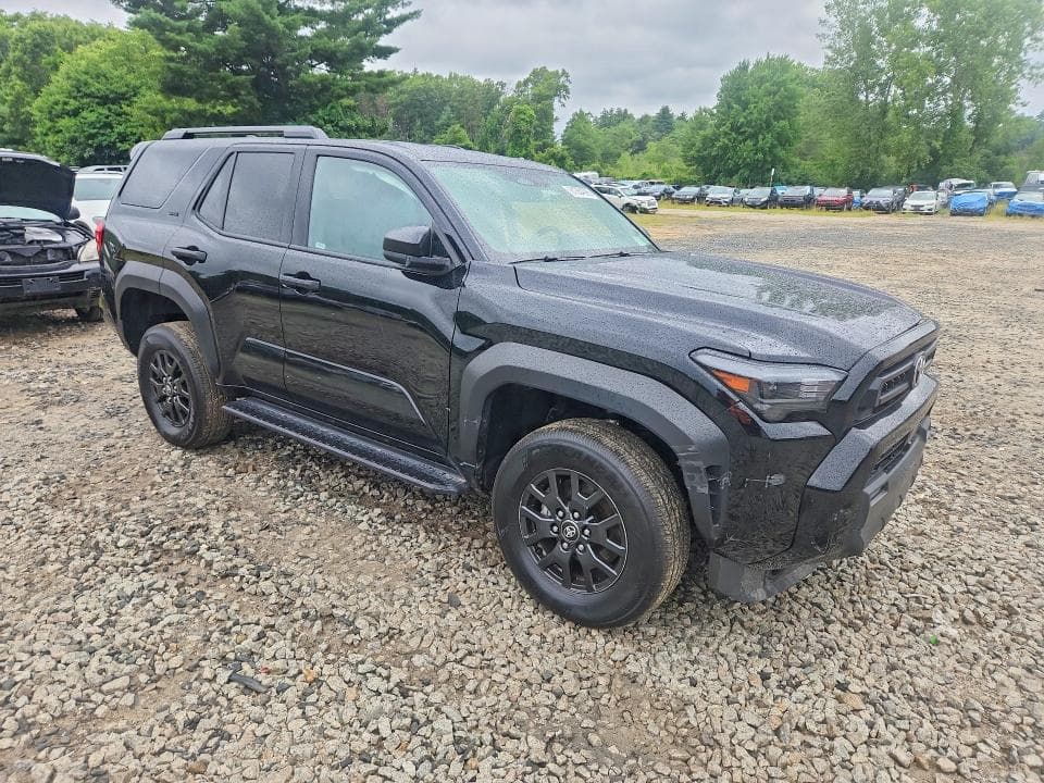 2025 TOYOTA 4RUNNER SR5 4