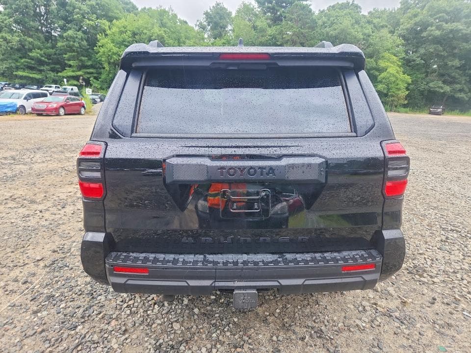 2025 TOYOTA 4RUNNER SR5 6