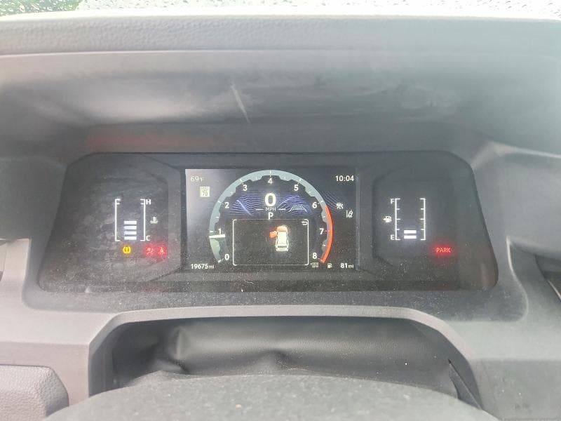 2025 TOYOTA 4RUNNER SR5 9