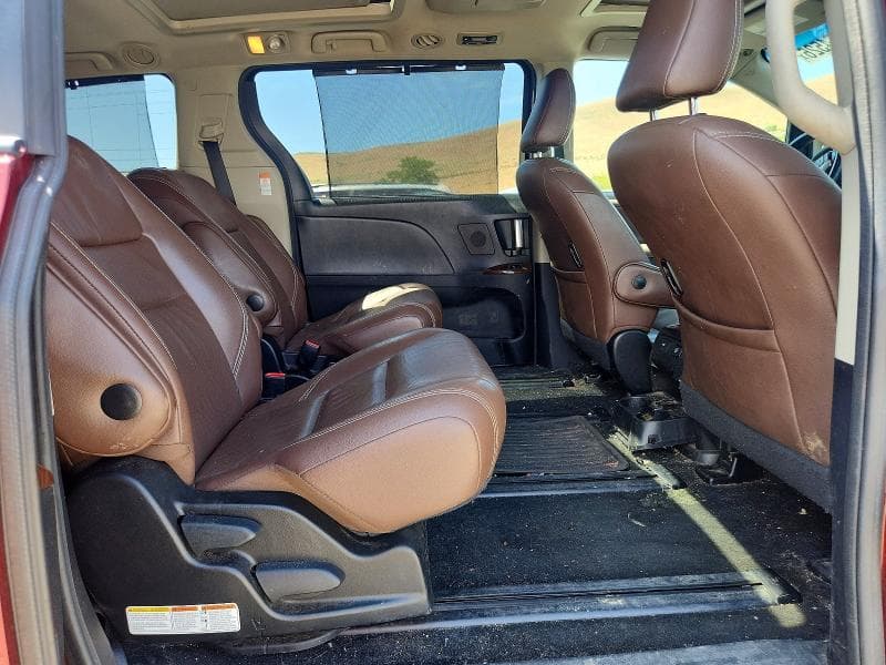 2017 TOYOTA SIENNA LIMITED PREMIUM 7-PASSENGER 11