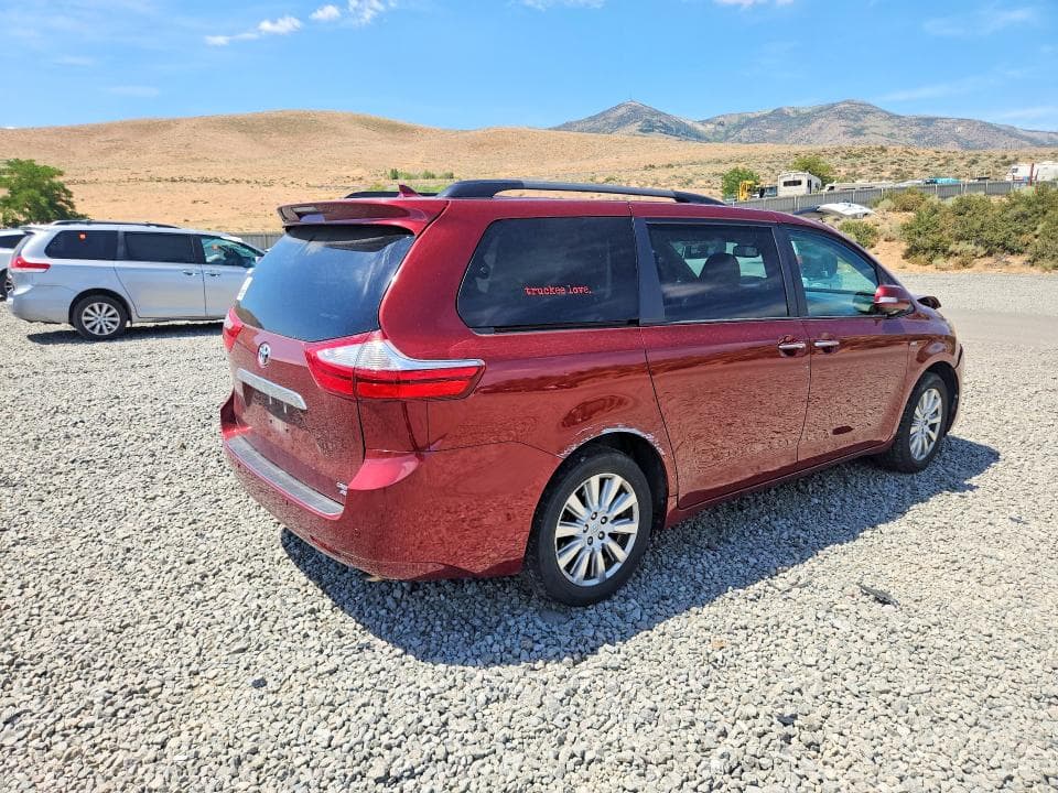 2017 TOYOTA SIENNA LIMITED PREMIUM 7-PASSENGER 3