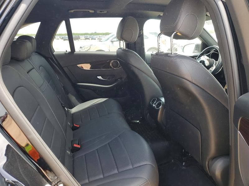 2020 MERCEDES-BENZ GLC 300 10