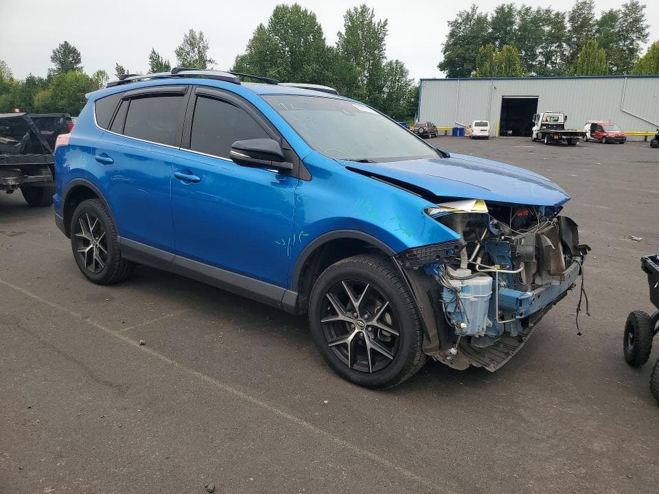 2017 TOYOTA RAV4 SE SE 4