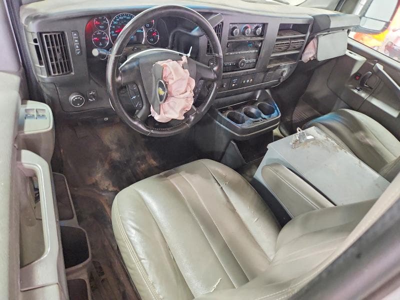 2020 CHEVROLET EXPRESS VAN 8