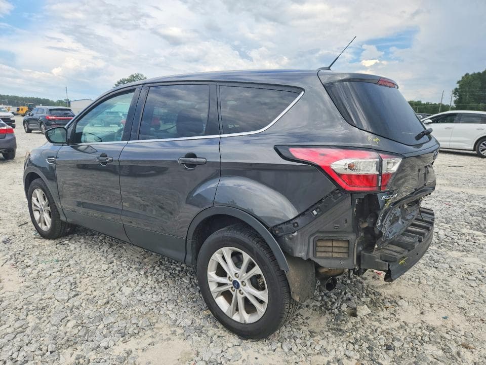 2017 FORD ESCAPE SE 2