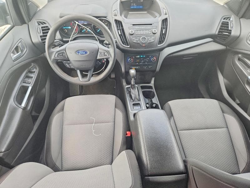 2017 FORD ESCAPE SE 8