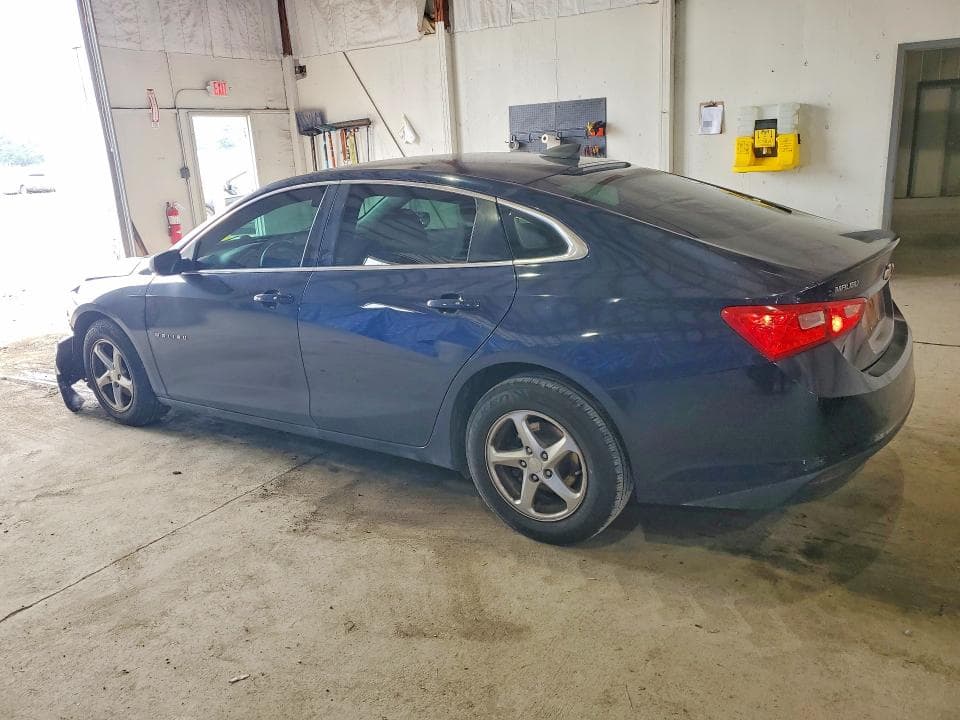2018 CHEVROLET MALIBU LS 2