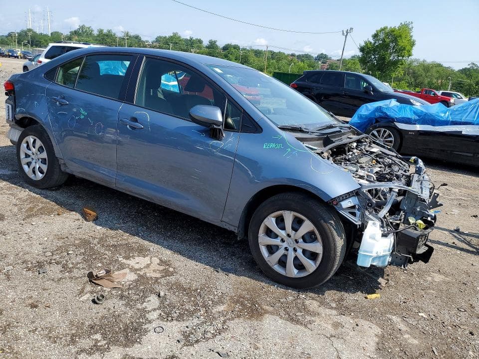 2025 TOYOTA COROLLA LE LE 4