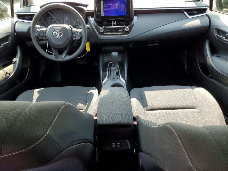 2025 TOYOTA COROLLA LE LE 8