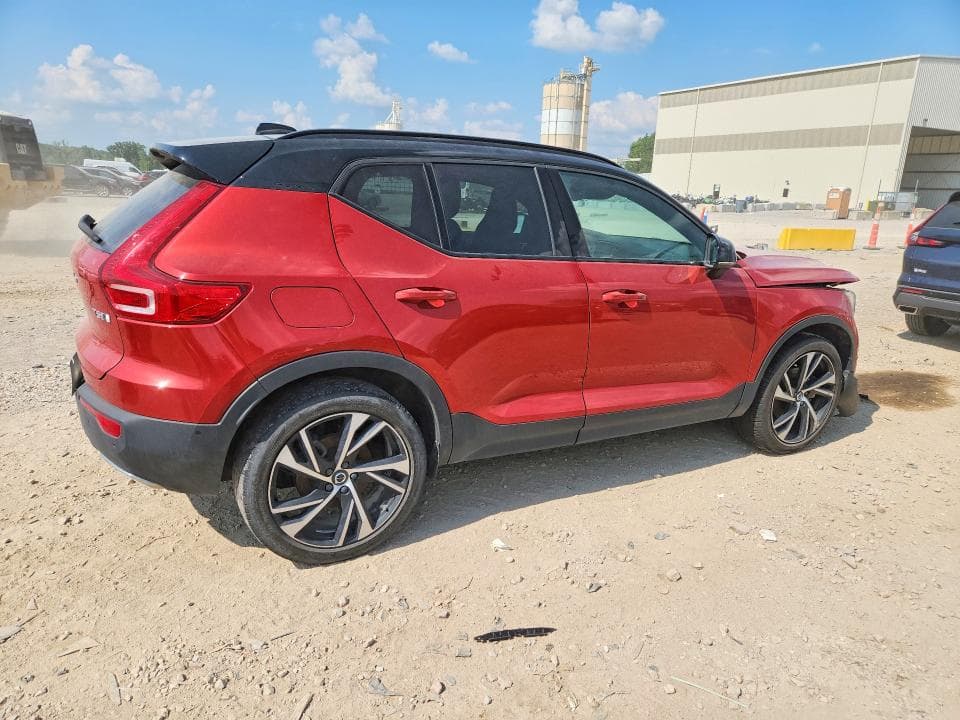2020 VOLVO XC40 T5 R-DESIGN T5 R-DESIGN 3