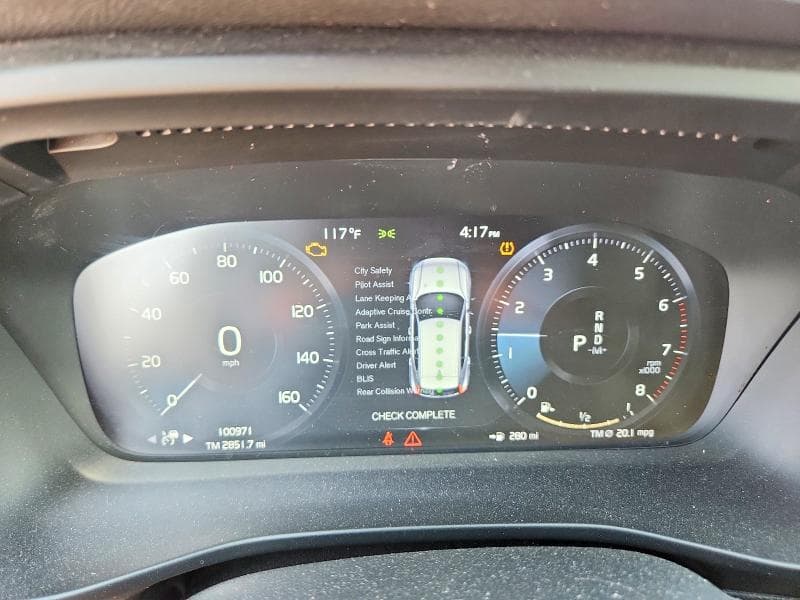 2020 VOLVO XC40 T5 R-DESIGN T5 R-DESIGN 9
