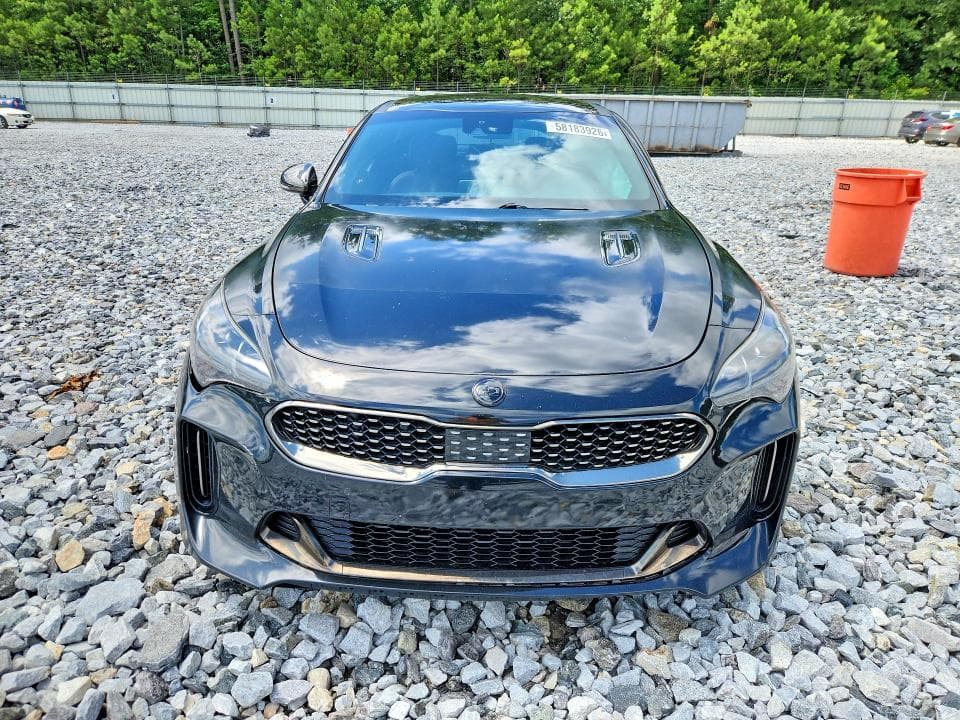 2018 KIA STINGER 5