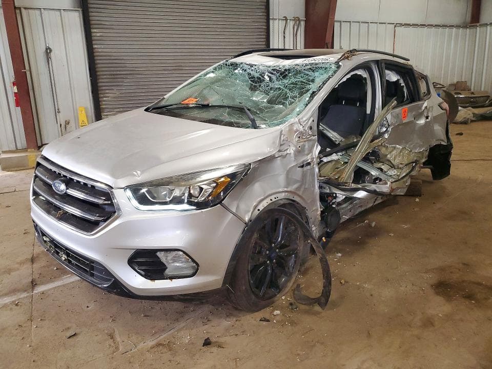 2017 FORD ESCAPE SE - 1