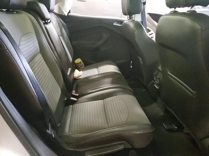 2017 FORD ESCAPE SE 10