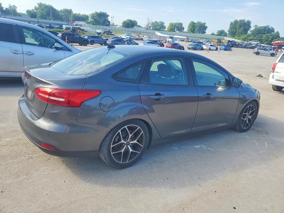 2018 FORD FOCUS SEL 3