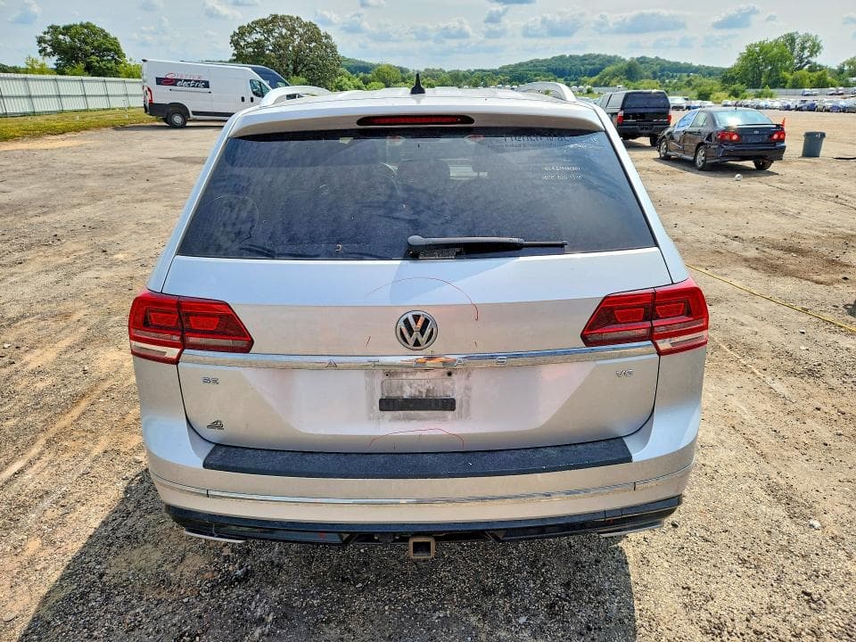 2018 VOLKSWAGEN ATLAS SE 6