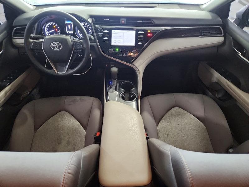 2019 TOYOTA CAMRY LE 8