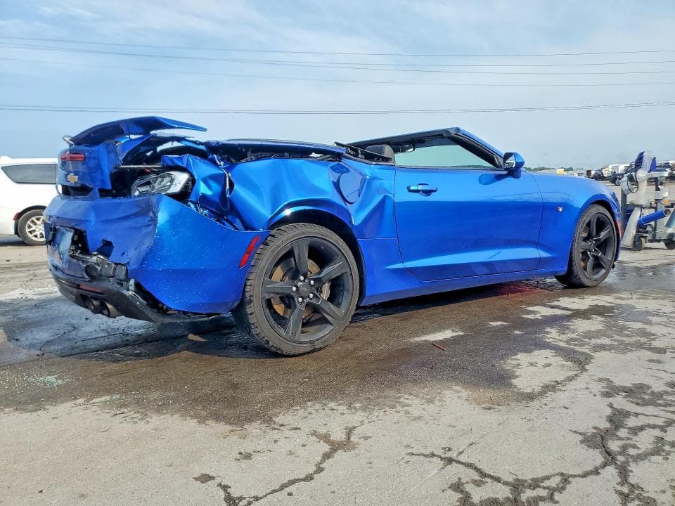 2017 CHEVROLET CAMARO SS 3