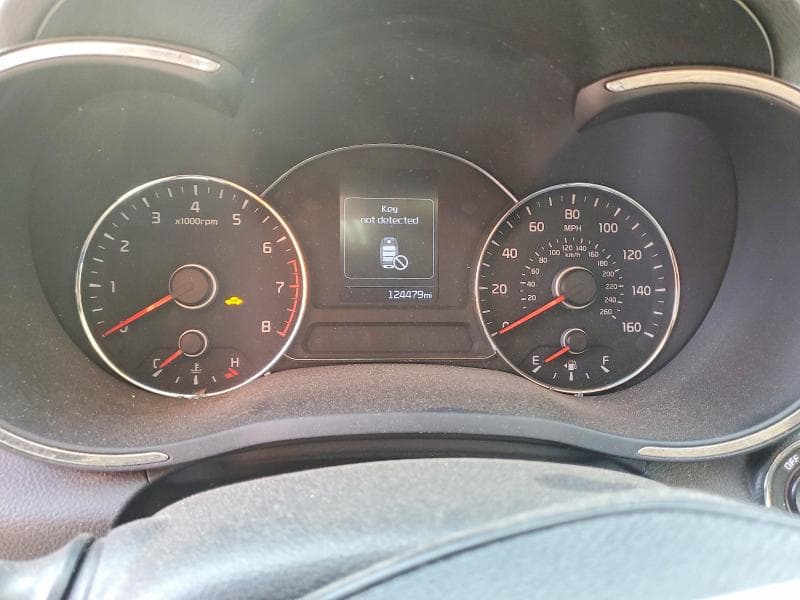 2017 KIA FORTE EX 9