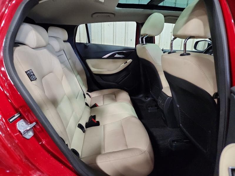 2019 INFINITI QX30 ESSENTIAL 11