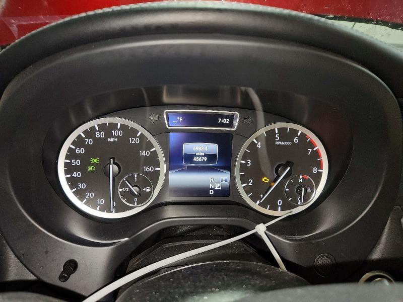 2019 INFINITI QX30 ESSENTIAL 9