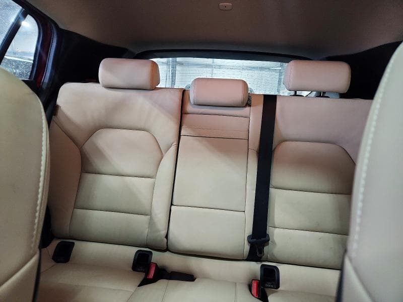 2019 INFINITI QX30 ESSENTIAL 10