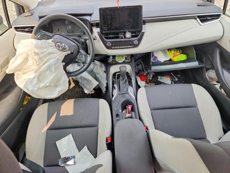 2023 TOYOTA COROLLA LE 8