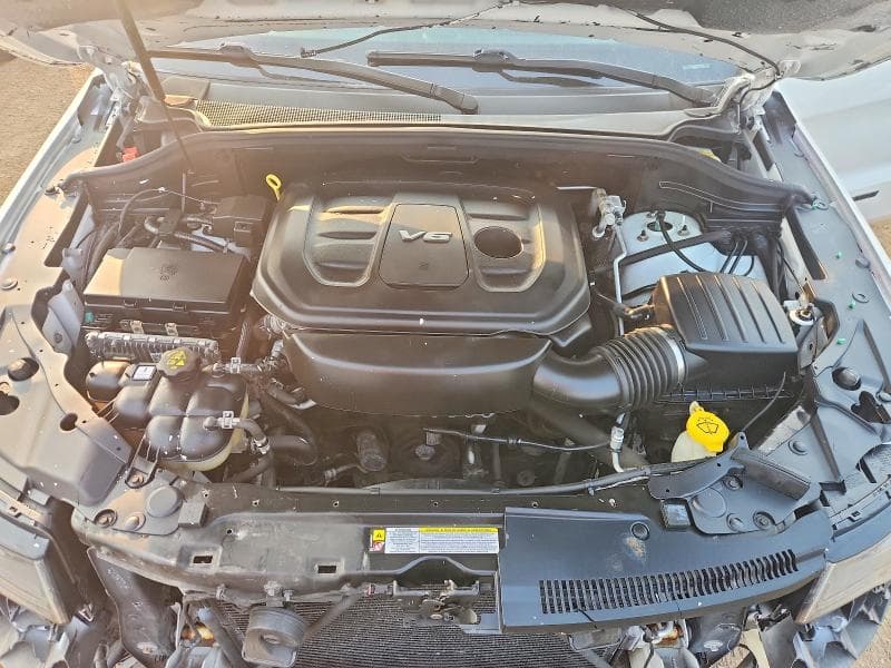 2018 JEEP GRAND CHEROKEE OVERLAND 11