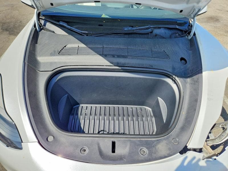 2022 TESLA MODEL Y 11