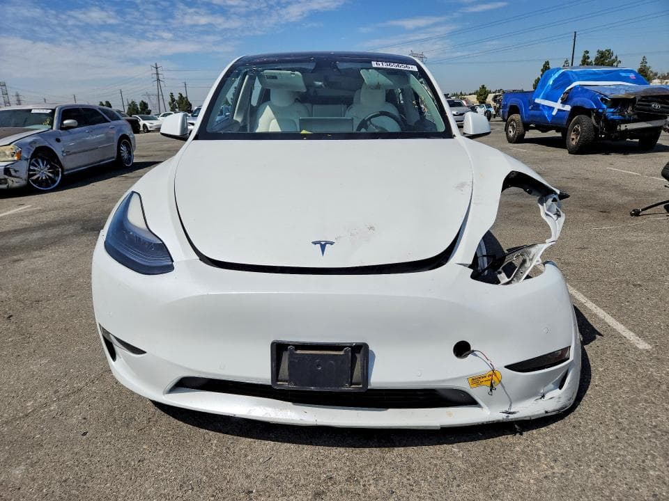 2022 TESLA MODEL Y 5