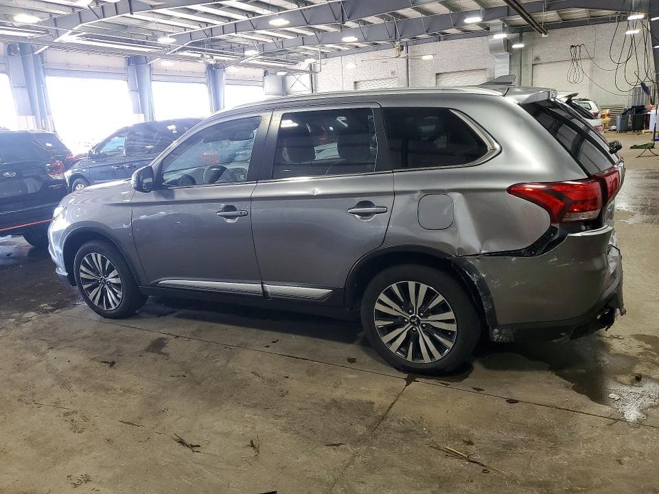 2020 MITSUBISHI OUTLANDER SE 2