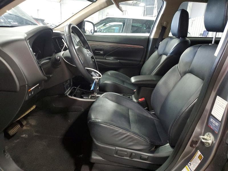 2020 MITSUBISHI OUTLANDER SE 7