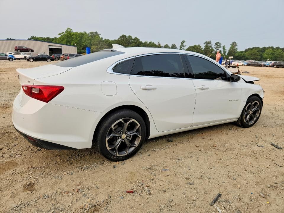 2024 CHEVROLET MALIBU LT 3