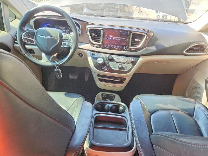 2017 CHRYSLER PACIFICA TOURING L TOURING L 8