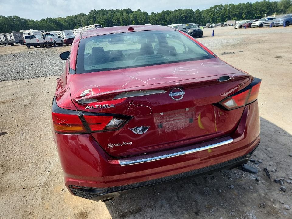2023 NISSAN ALTIMA SR 6