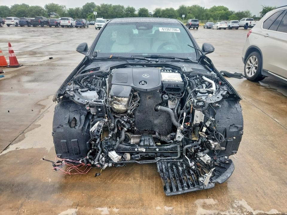 2024 MERCEDES-BENZ C 300 5