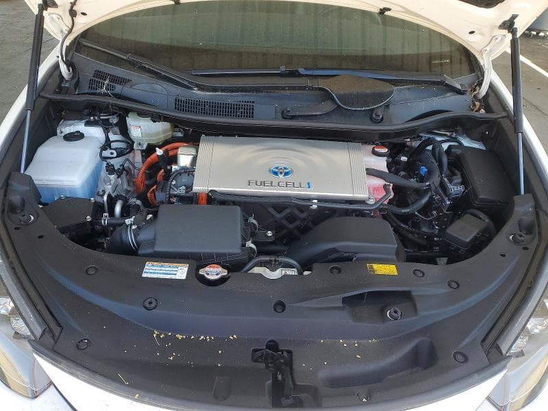 2019 TOYOTA MIRAI BASE 11