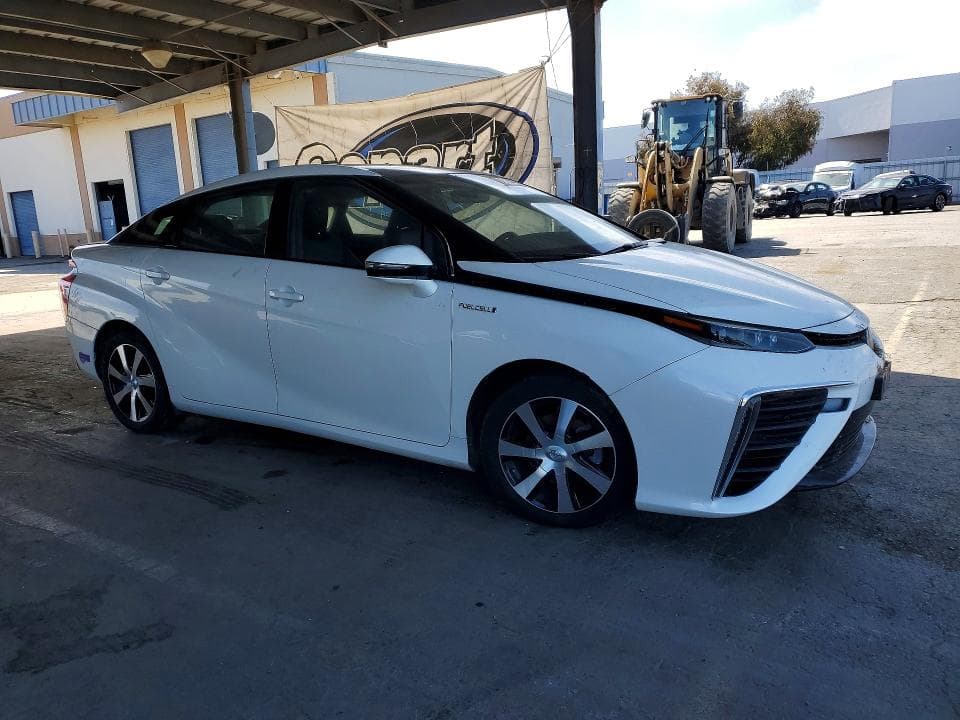 2019 TOYOTA MIRAI BASE 4
