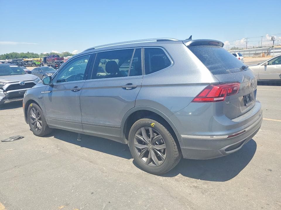 2024 VOLKSWAGEN TIGUAN SE 2