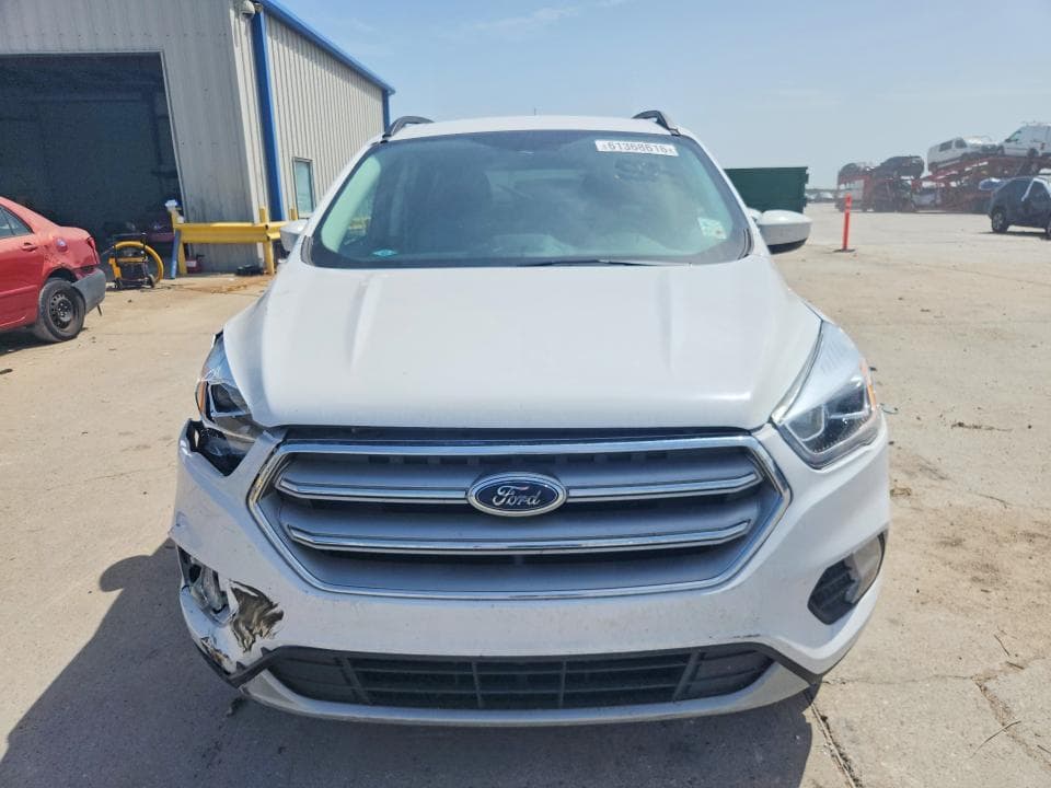 2017 FORD ESCAPE SE 5