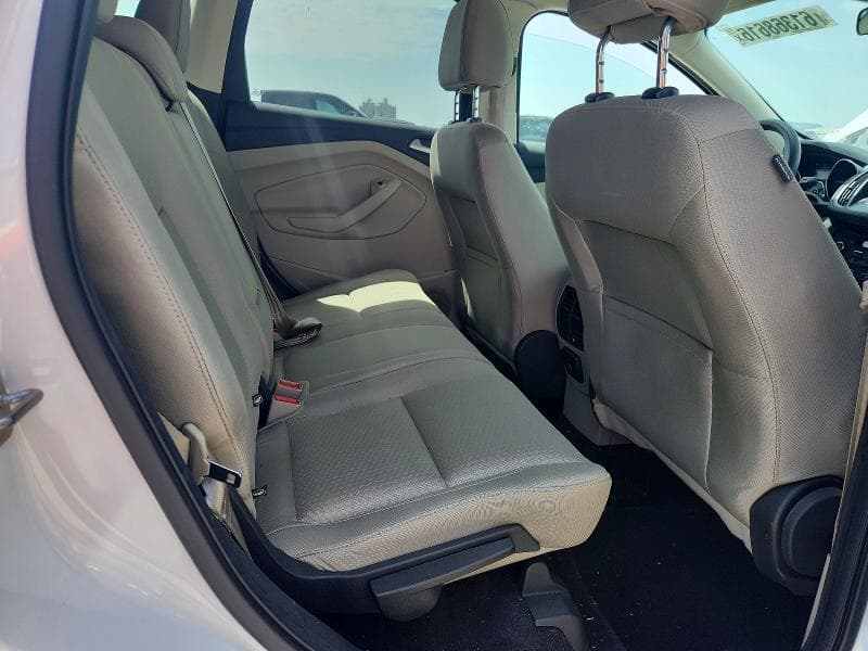 2017 FORD ESCAPE SE 10