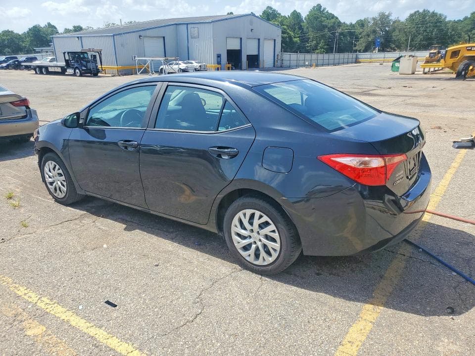 2019 TOYOTA COROLLA LE 2