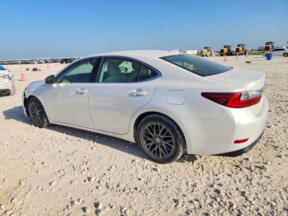 2018 LEXUS ES 350 2